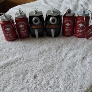 Place & Time 2 Airfryers And 4 Hot Honey Open Stock Ornaments